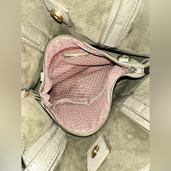 Tote Bag with Removable Zipper Pouch for Women Vegan Leather Handbag Purse OLIVE - Picture 5 of 6